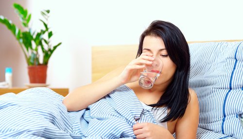 5 Benefits of Drinking Water on an Empty Stomach
