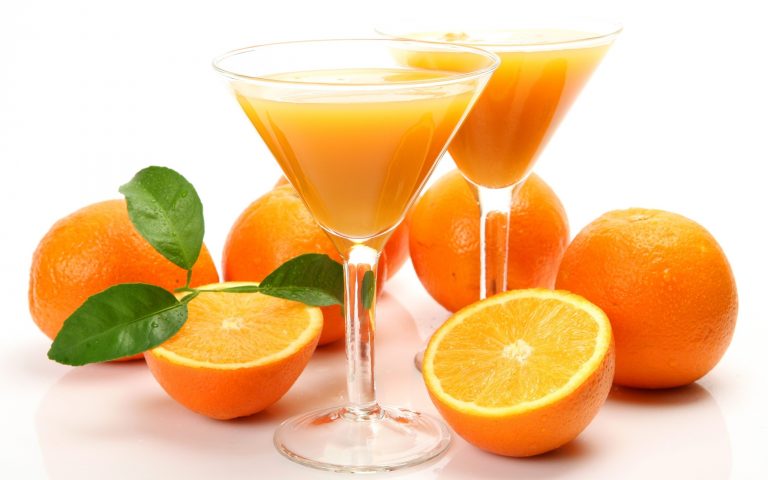 7 Foods That Keep the Bones Healthy