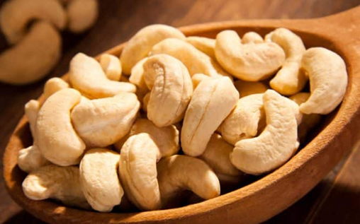 The Health Benefits of Cashew Nuts